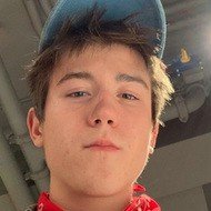 Sawyer Nunes, 22 (舞台演員)