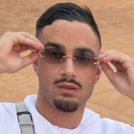 Schjar, 26 (Instagram明星)