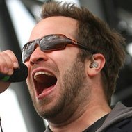 Scott Anderson, 48 (摇滚歌手)