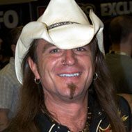 Scott McNeil, 61 (Diễn viên lồng tiếng)