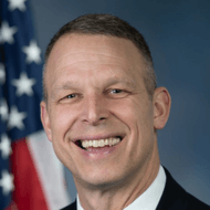 Scott Perry, 63 (Político)