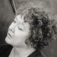 S.E. Hinton, 77 (青年作者)