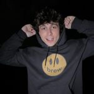 Sean Schutt, 28 (TikTok Star)