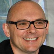 Sean Williams, 56 (Romanziere)