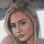 Seaunna Veasey, 25 (Instagram Star)