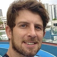 Sebas Espejo, 35 (Chanteur de musique du monde)