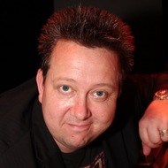 Sebastian Krumbiegel, 59 (Ca sĩ nhạc Rock)