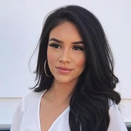 Selene Mendez, 33 (Estrella de YouTube)