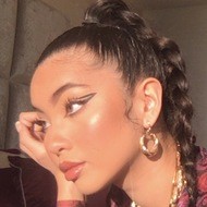 Selina Dreijer, 22 (TikTok Star)