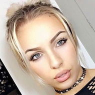 Seline Sel, 27 (Instagram Star)