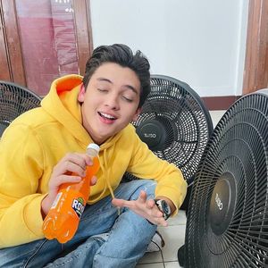 Seth Fedelin, 21 (現實之星)