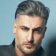 Shahab Mozaffari, 41 (流行歌手)