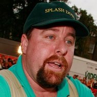 Shane Jacobson, 53 (電影演員)