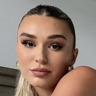 Shani Grimmond, 28 (YouTube明星)