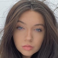 Shannon Doin, 22 (TikTok Star)