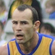 Shannon Hurn, 38 (Giocatore di calcio)