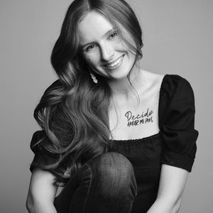 Shannon Victoria Leeman, 38 (Instagram Star)