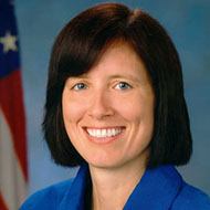 Shannon Walker, 60 (Astronauta)