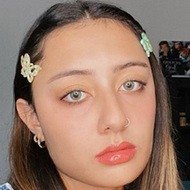 Shanti Gregg, 23 (Instagram明星)