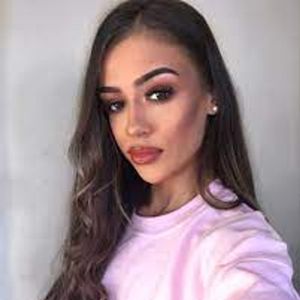 shanwillsss, 22 (TikTok Star)