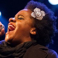 Shauna McKenzie, 41 (雷鬼歌手)