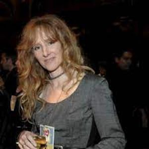 shauna redford, 65 (家庭成员)