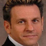 Shawn Farquhar, 61 (Mago)