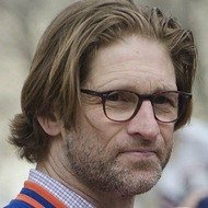 Shayne Corson, 59 (曲棍球运动员)