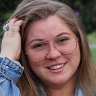 Shelbizleee, 31 (YouTube Star)