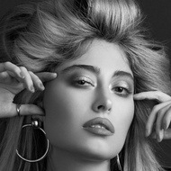 SHIADANNI, 30 (TikTok明星)