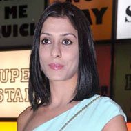 Shilpa Saklani, 43 (TV Actress)