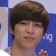 Shin Soohyun, 36 (Pop Singer)