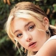 Sicily Rose, 19 (Modella)