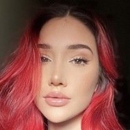 Sierra Austin, 29 (Instagram Star)