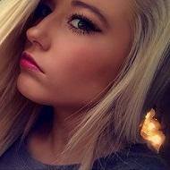 Sierra Sandeen, 27 (YouNow明星)