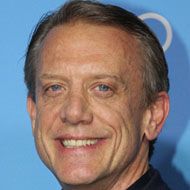 Simon Burke, 62 (Телеактер)