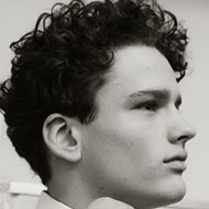 Simon Nessman, 34 (模特)