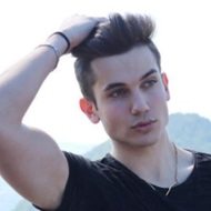 Simone Vandelli, 25 (YouTube Star)