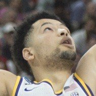 Skylar Mays, 28 (Người chơi bóng rổ)