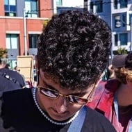 Célébrités nées le 23 Avril