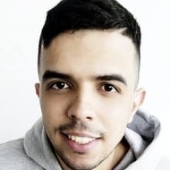 Snuky, 30 (YouTube-ster)