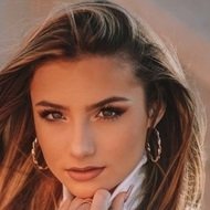 Sofía Moreno, 20 (TikTok Star)
