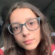 Sofia Pável, 20 (YouTube明星)