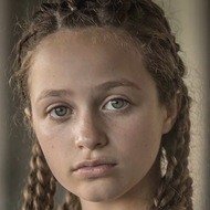 Sofia Rosinsky, 17 (电视女演员)