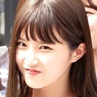 Song Ha-young, 26 (Pop Singer)