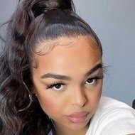 Sonnis Love, 25 (Instagram Star)