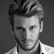 Sonny Henty, 36 (模特)