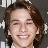 Soren Fulton, 32 (Acteur de cinéma)