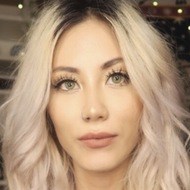 Stargirl the Practical Witch, 31 (YouTube Star)