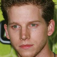 Stark Sands, 45 (電視演員)
